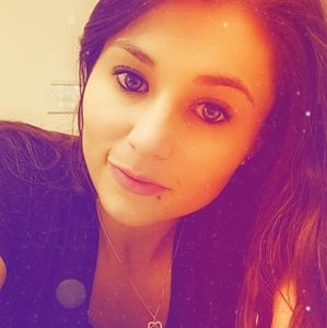 Meet your Posher, Jaylene